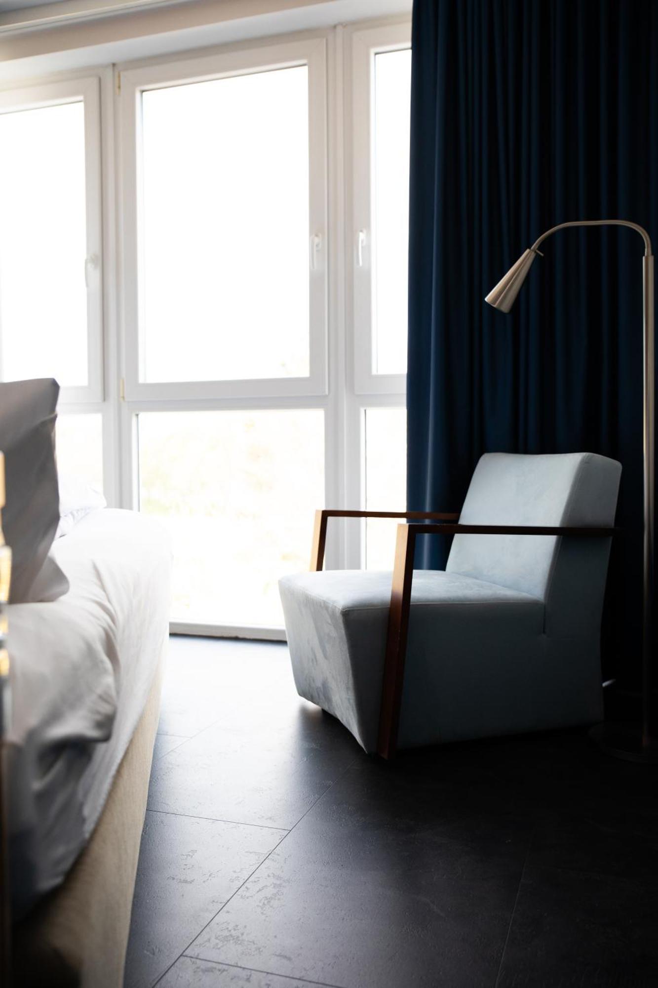 Mein Schlosshotel Хойзенщам Екстериор снимка